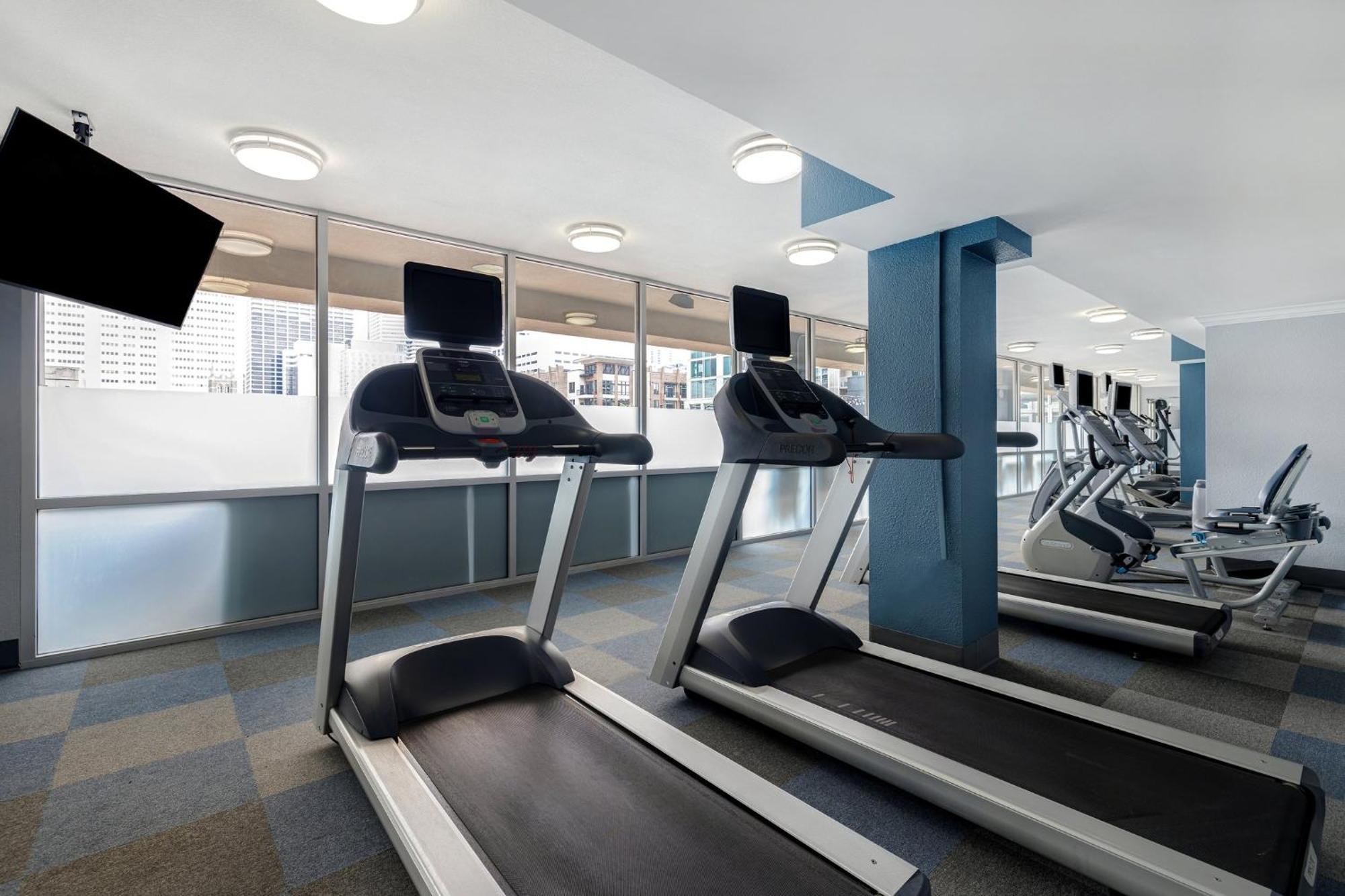 Holiday Inn Houston Downtown By Ihg Bagian luar foto